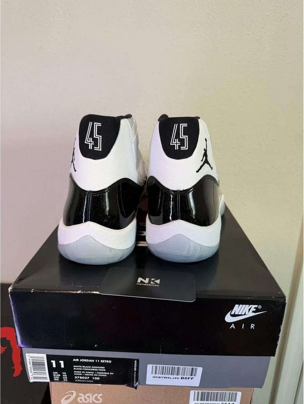 Air Jordan 11 Retro High Concord 2018 Size 11 Brand New 378037-100 White Black